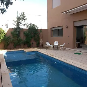  Villa Privée Avec Piscine